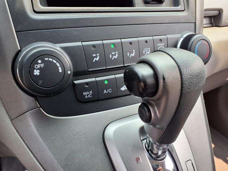 Honda CR-V LX 2WD 5-Speed AT 2010 Honda CR-V LX 2WD 5-Speed AT 2010