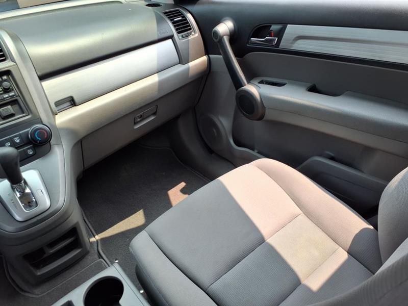 Honda CR-V LX 2WD 5-Speed AT 2010 Honda CR-V LX 2WD 5-Speed AT 2010