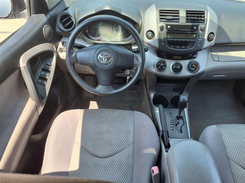 Toyota RAV4 Base I4 4WD 2008