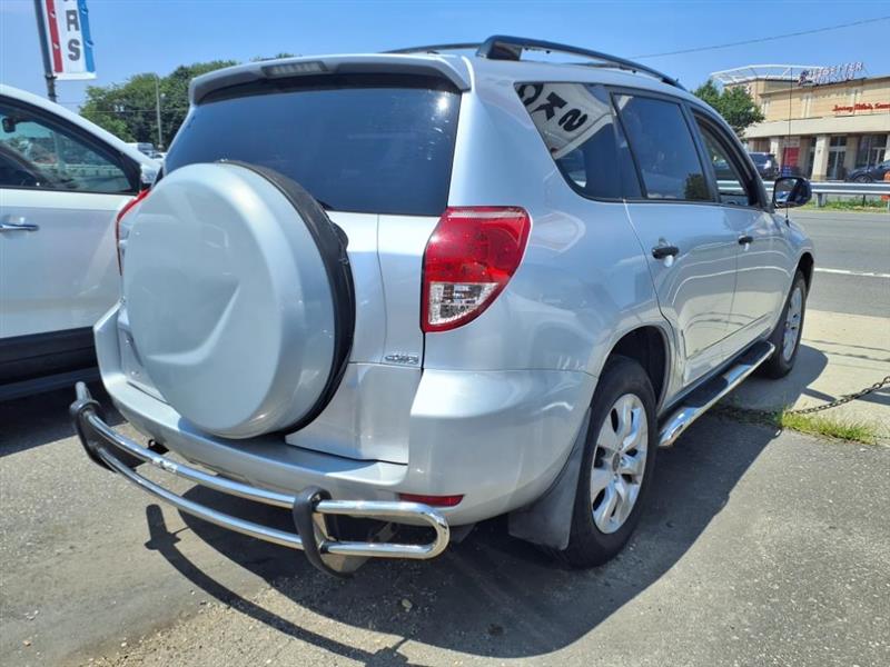 Toyota RAV4 Base I4 4WD 2008