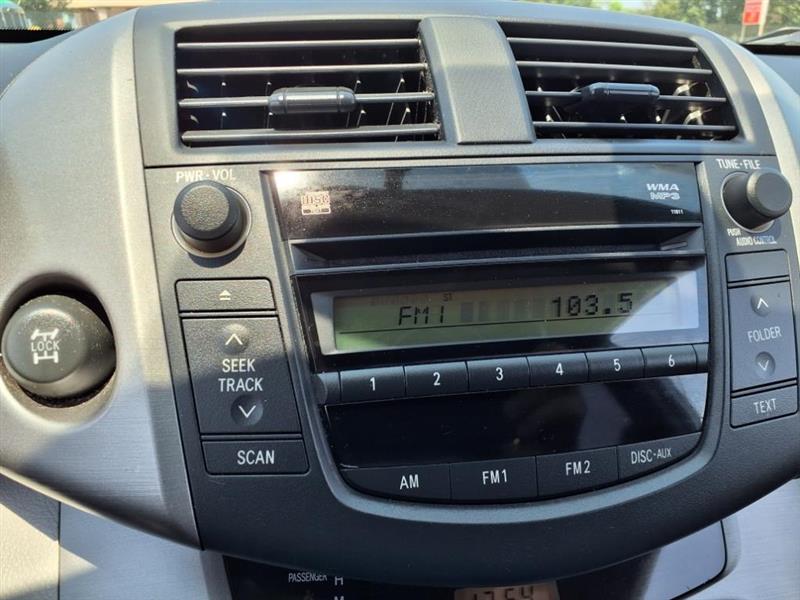 Toyota RAV4 Base I4 4WD 2008