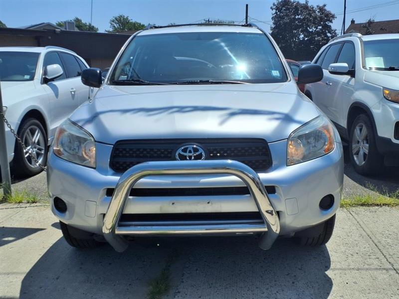 Toyota RAV4 Base I4 4WD 2008
