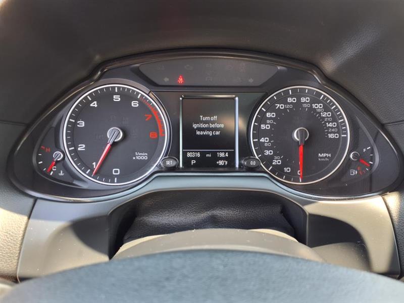 Audi Q5 2.0 quattro Premium 2014 Audi Q5 2.0 quattro Premium 2014