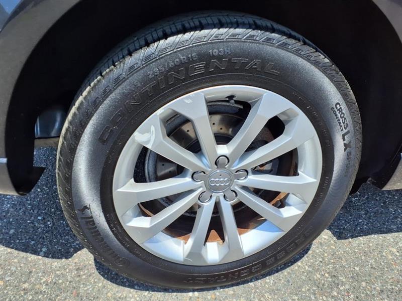 Audi Q5 2.0 quattro Premium 2014 Audi Q5 2.0 quattro Premium 2014