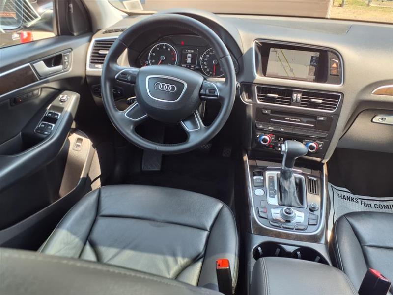 Audi Q5 2.0 quattro Premium 2014 Audi Q5 2.0 quattro Premium 2014