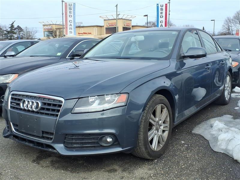 Audi A4 2.0T Sedan quattro Tiptronic 2010