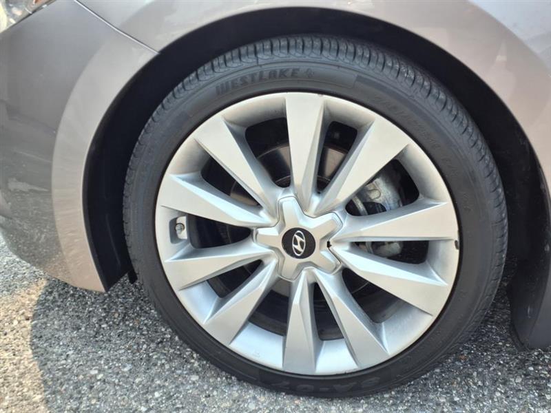 Hyundai Azera 3.3L 2013 Hyundai Azera 3.3L 2013