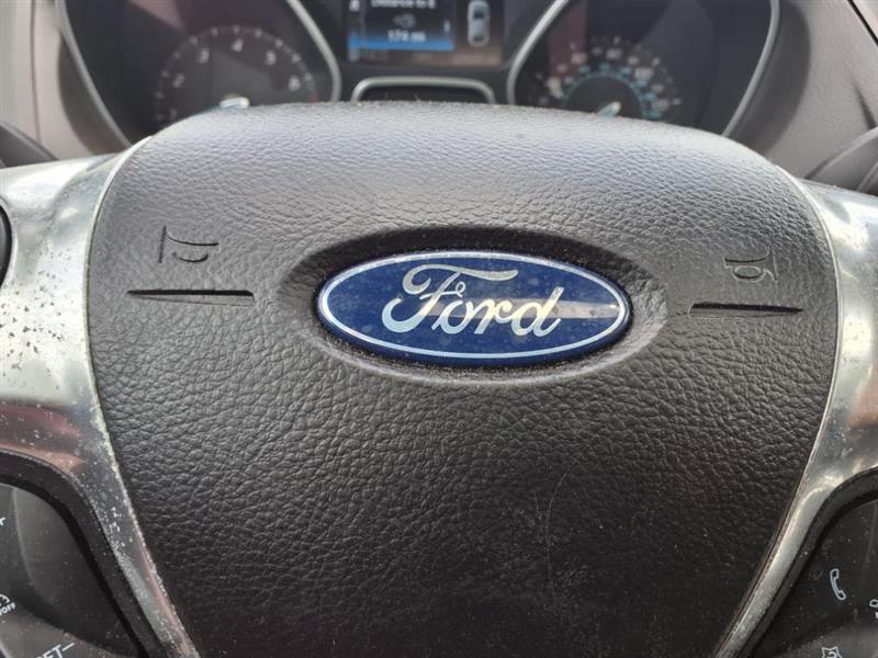Ford Focus SEL Sedan 2012 Ford Focus SEL Sedan 2012