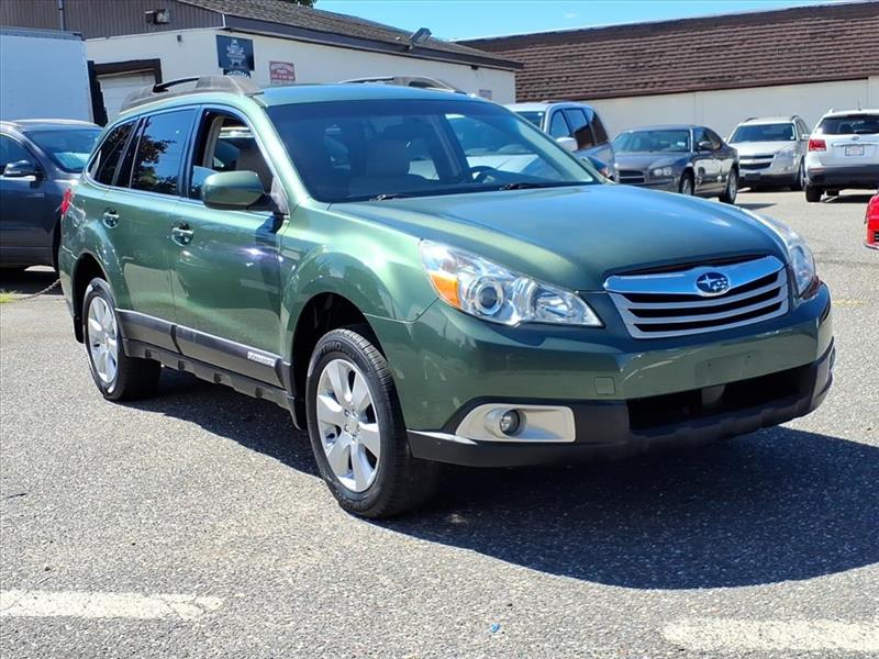 Subaru Outback 2.5i Premium 2011
