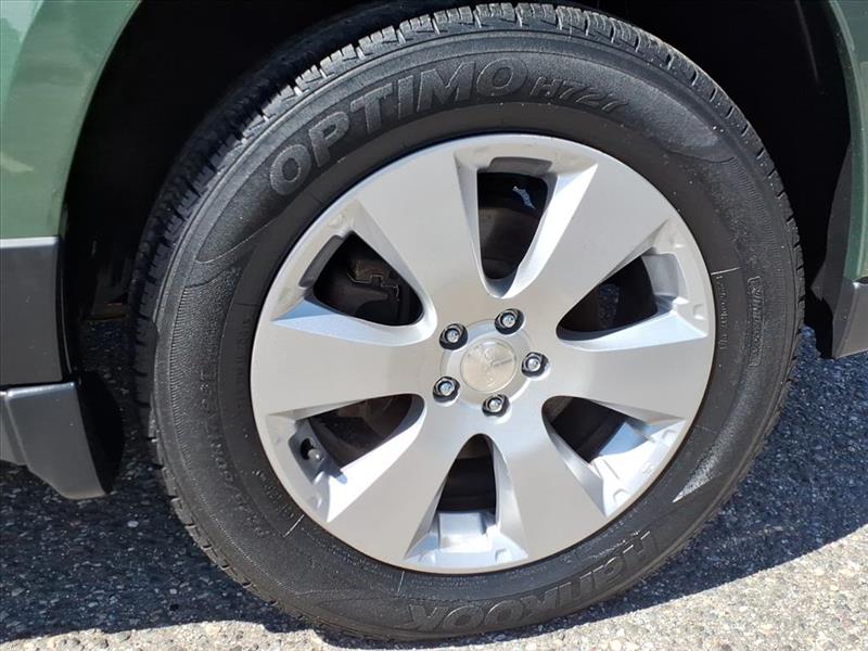 Subaru Outback 2.5i Premium 2011