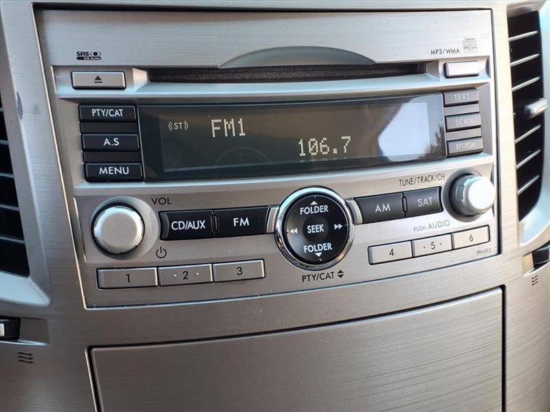 Subaru Outback 2.5i Premium 2011