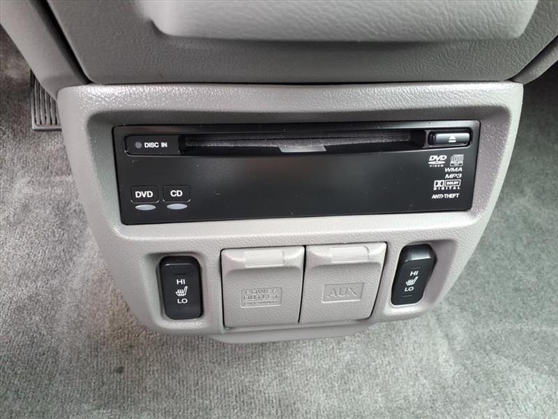 Honda Odyssey EX-L w/ DVD and Navigation 2010