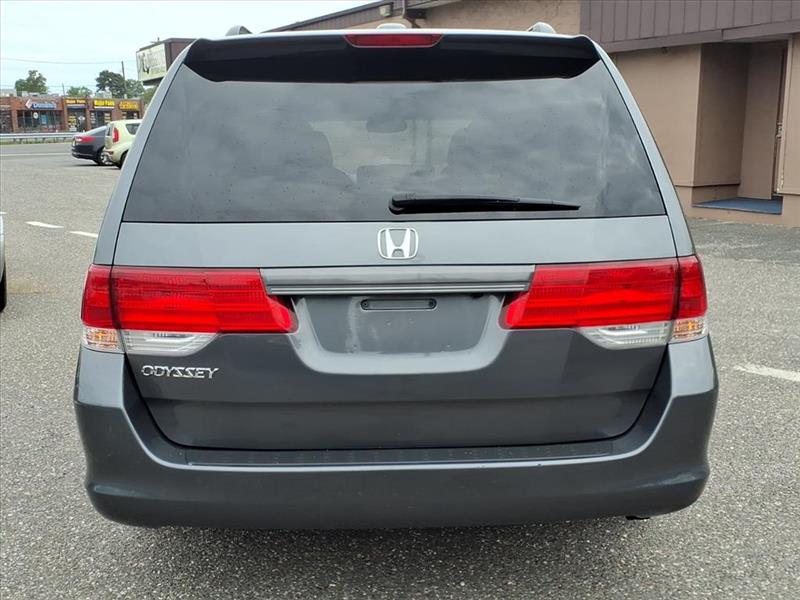 Honda Odyssey EX-L w/ DVD and Navigation 2010