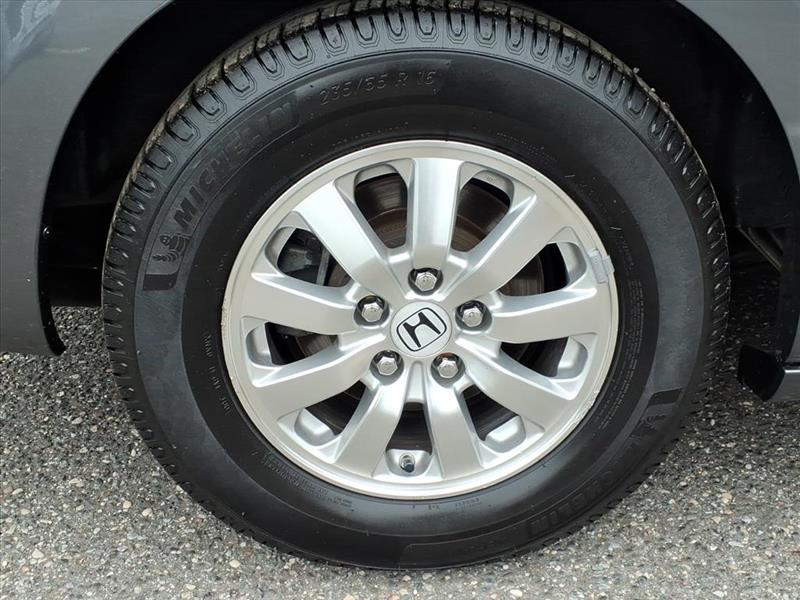 Honda Odyssey EX-L w/ DVD and Navigation 2010