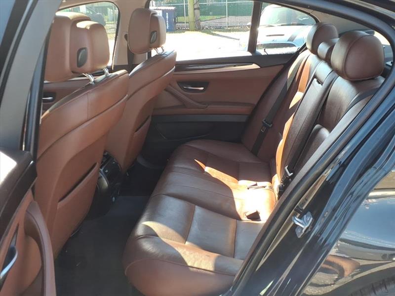 BMW 5-Series 528i xDrive 2013 BMW 5-Series 528i xDrive 2013