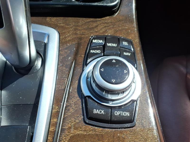 BMW 5-Series 528i xDrive 2013 BMW 5-Series 528i xDrive 2013