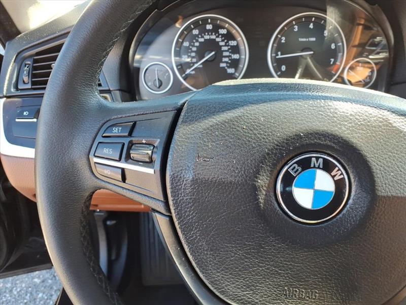BMW 5-Series 528i xDrive 2013