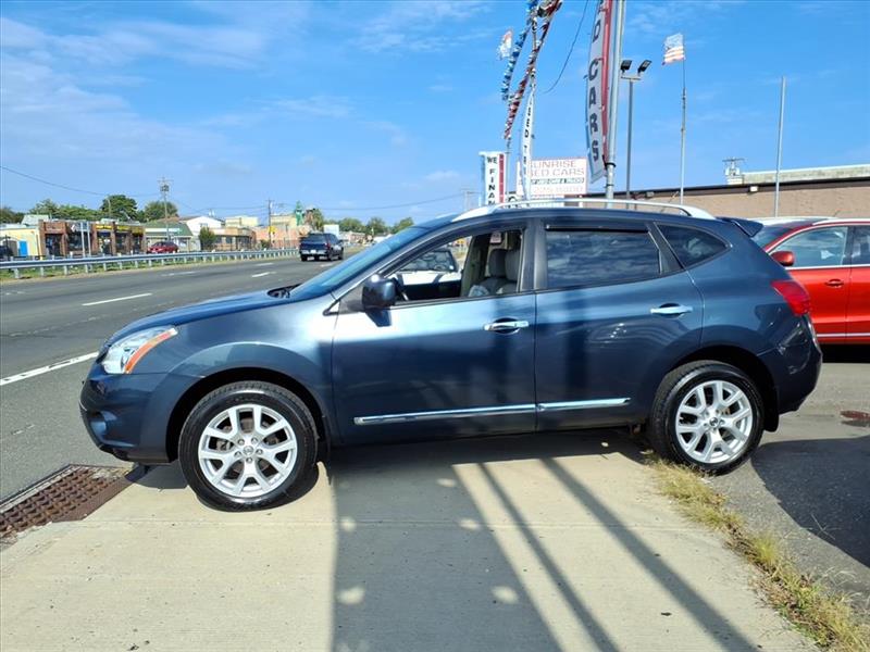 Nissan Rogue S AWD 2012