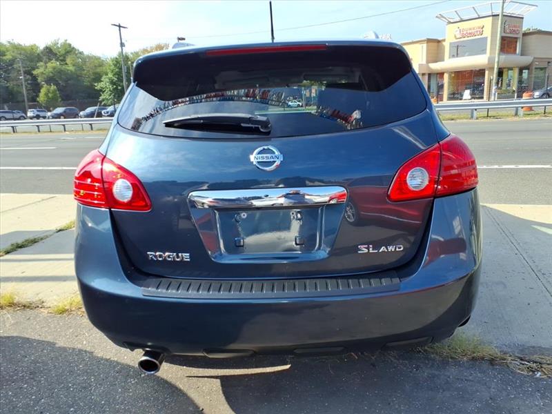 Nissan Rogue S AWD 2012