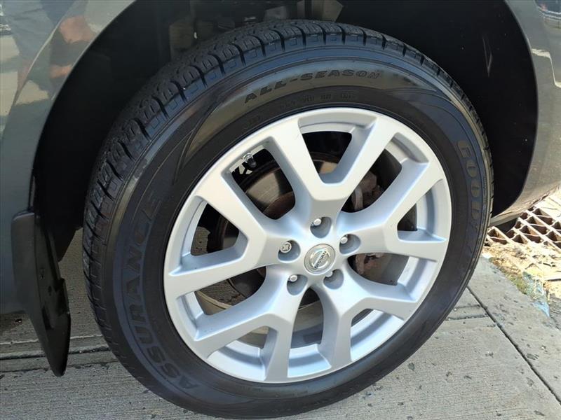 Nissan Rogue S AWD 2012