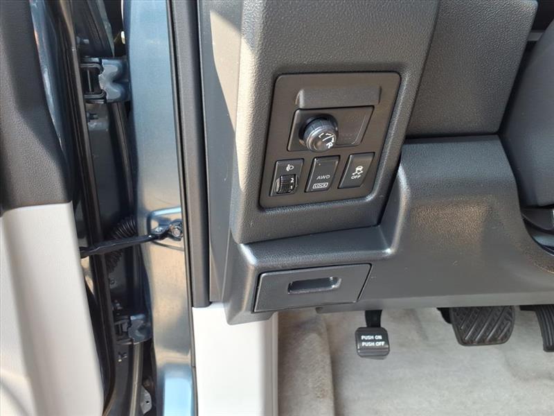 Nissan Rogue S AWD 2012