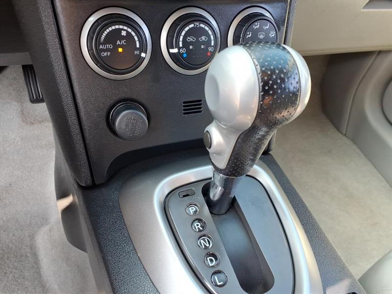 Nissan Rogue S AWD 2012