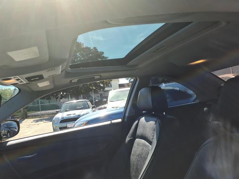 BMW 1-Series 128i Coupe 2011