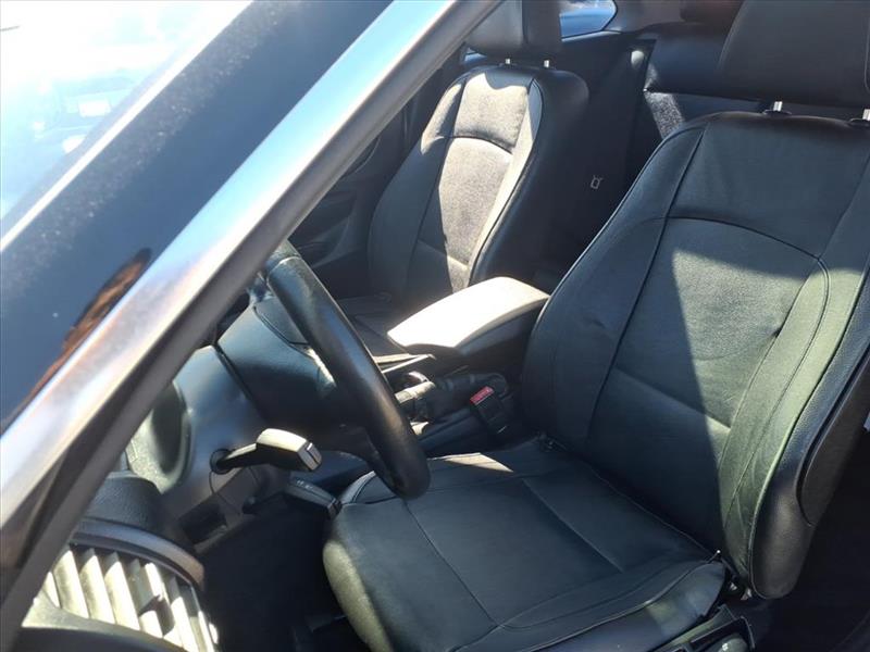 BMW 1-Series 128i Coupe 2011