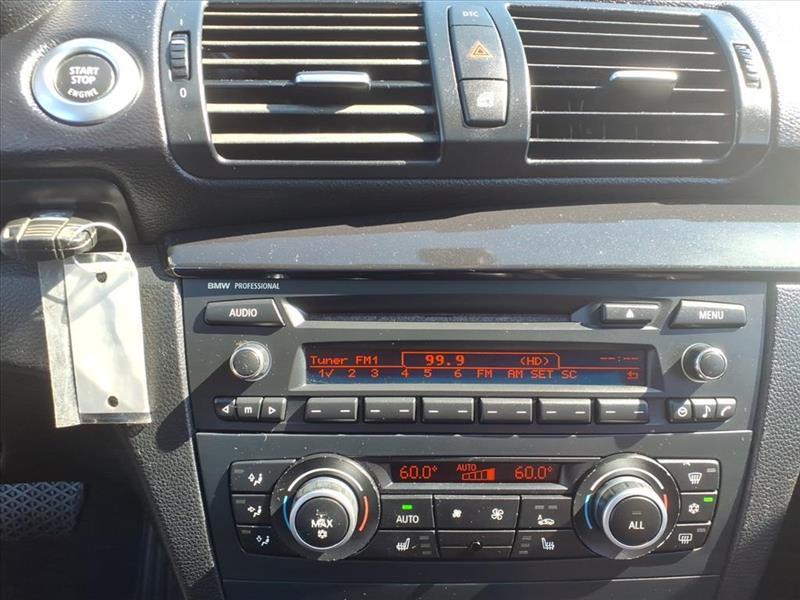 BMW 1-Series 128i Coupe 2011