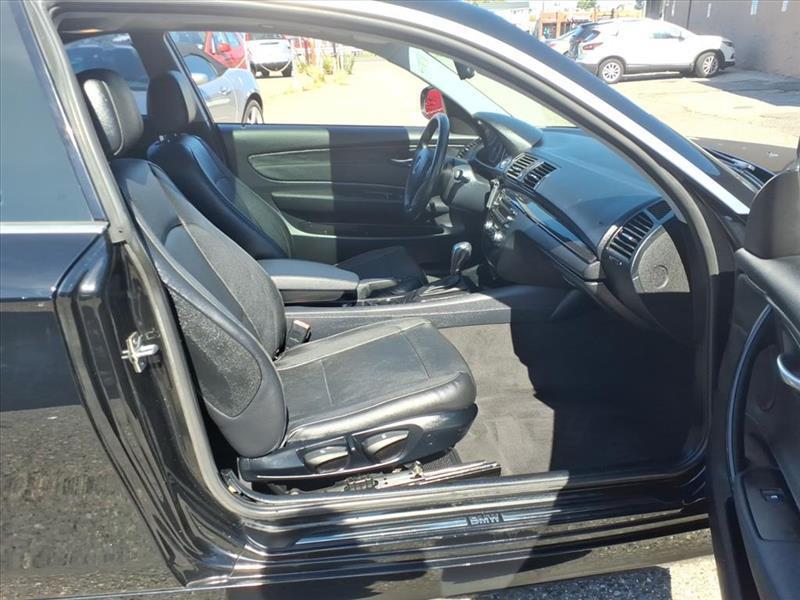 BMW 1-Series 128i Coupe 2011