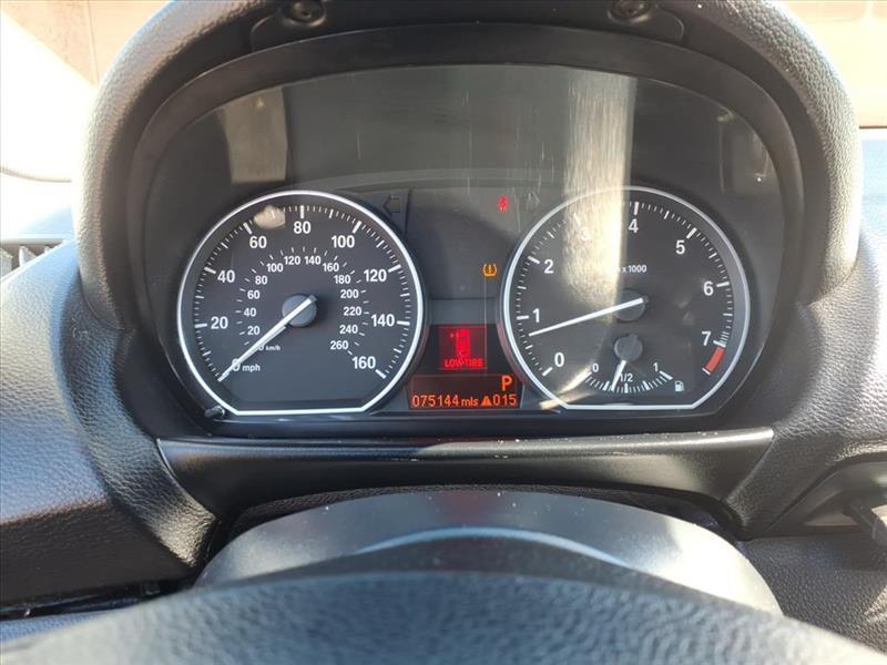 BMW 1-Series 128i Coupe 2011