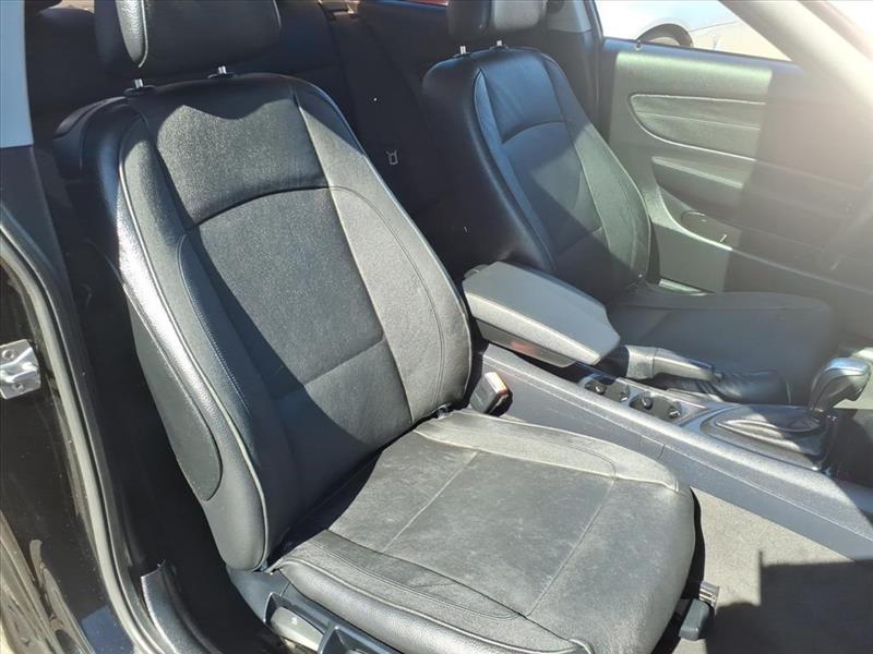 BMW 1-Series 128i Coupe 2011