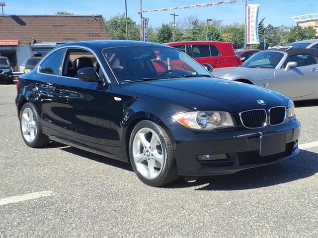 2011 BMW 1 Series 128i Coupe RWD Negro Coupé Tracción trasera 6 velocidades Automática