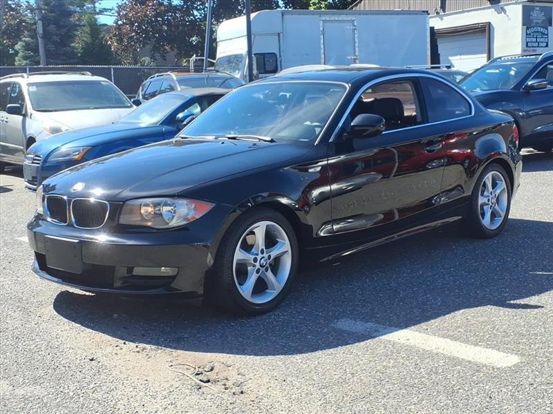 BMW 1-Series 128i Coupe 2011