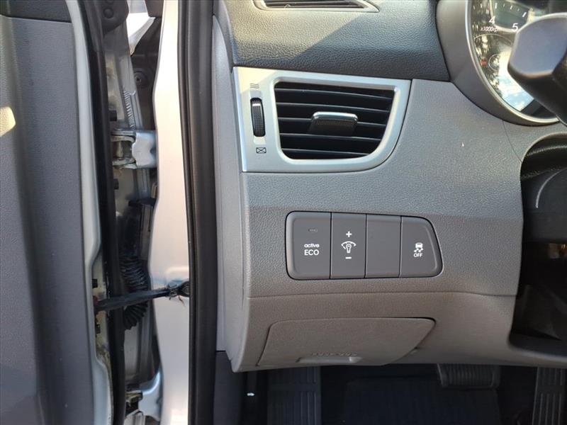 Hyundai Elantra Limited 2013