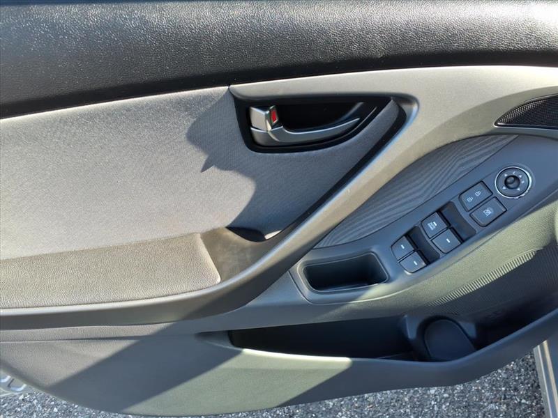 Hyundai Elantra Limited 2013