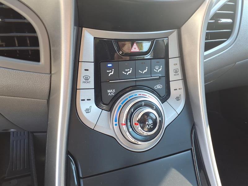 Hyundai Elantra Limited 2013