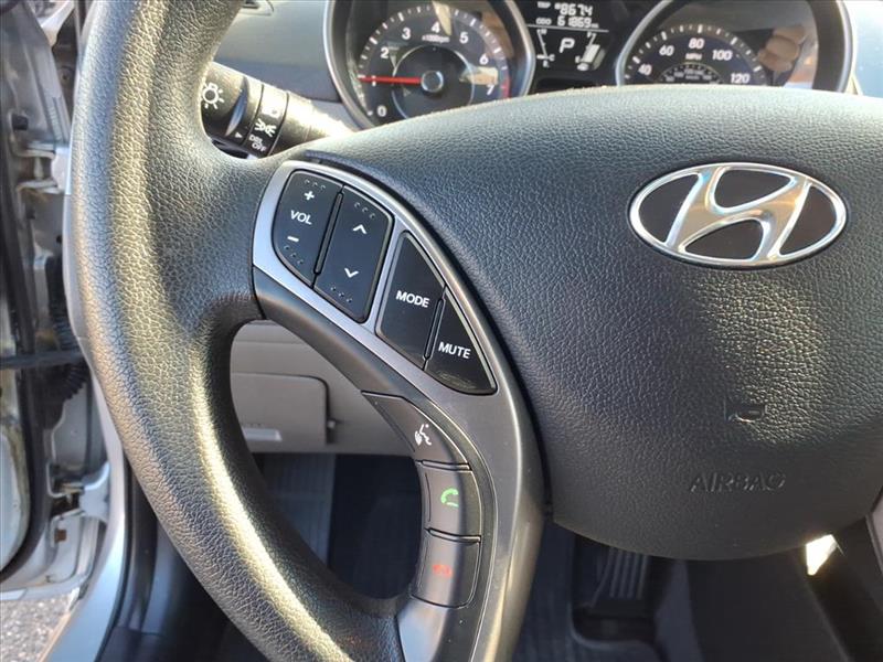 Hyundai Elantra Limited 2013