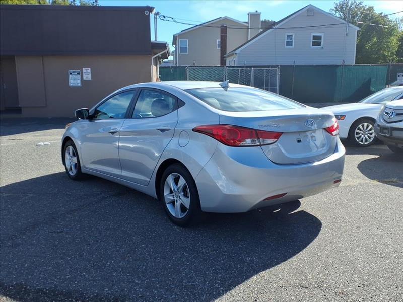 Hyundai Elantra Limited 2013