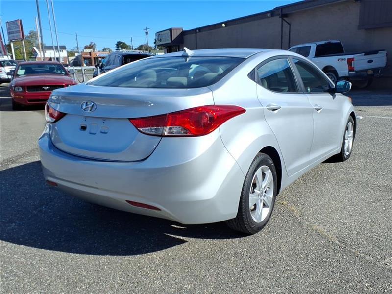 Hyundai Elantra Limited 2013