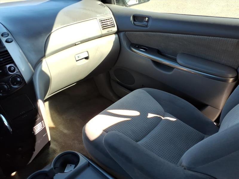 Toyota Sienna CE FWD 7-Passenger 2009 Toyota Sienna CE FWD 7-Passenger 2009