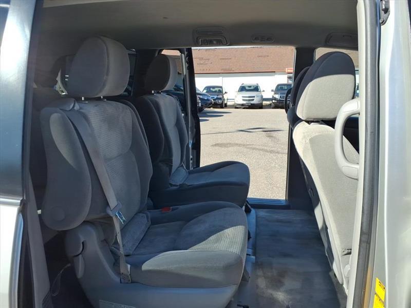 Toyota Sienna CE FWD 7-Passenger 2009