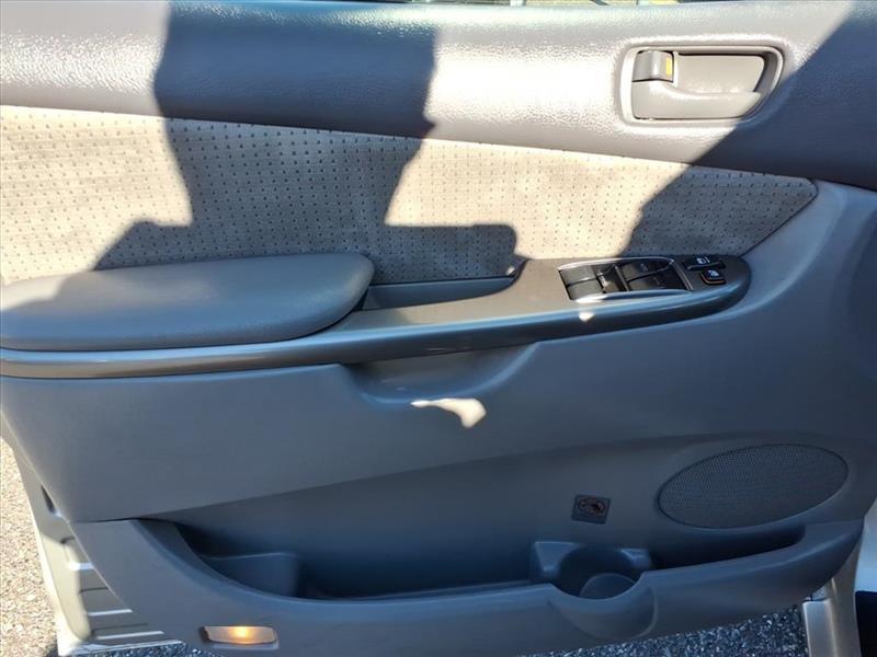 Toyota Sienna CE FWD 7-Passenger 2009