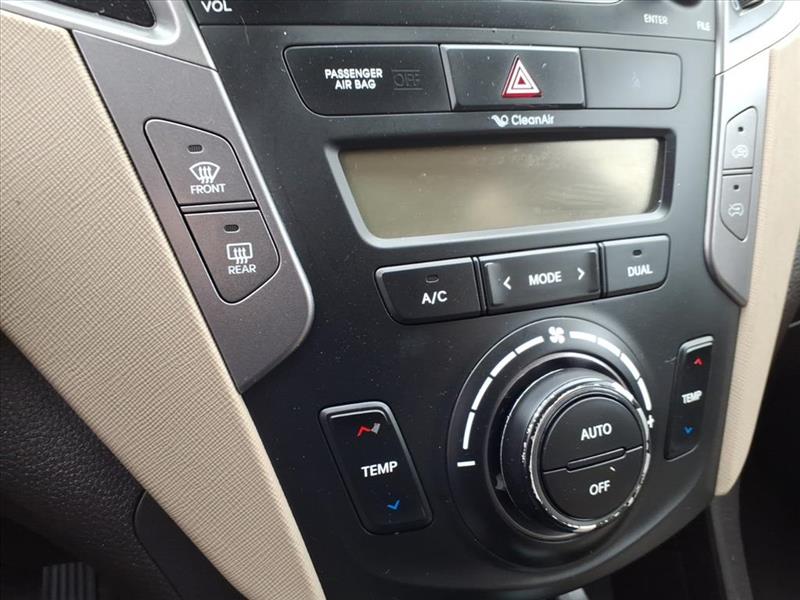 Hyundai Santa Fe Sport 2.0 AWD 2013 Hyundai Santa Fe Sport 2.0 AWD 2013