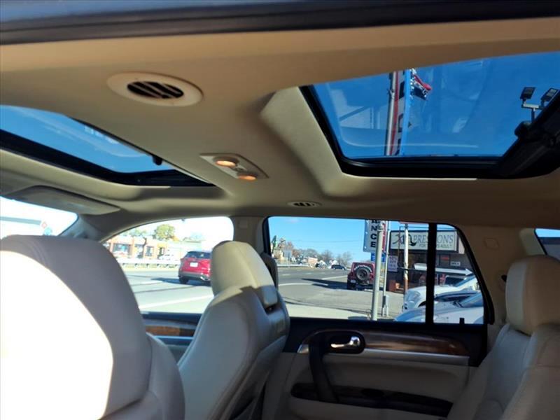 Buick Enclave CXL-1 FWD 2011