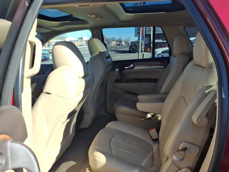 Buick Enclave CXL-1 FWD 2011