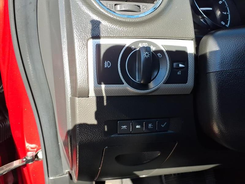 Chevrolet Captiva Sport 2LS FWD 2012