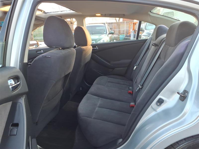 Nissan Altima 2.5 2009