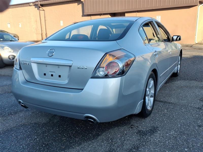 Nissan Altima 2.5 2009