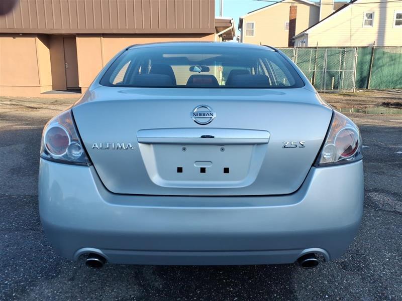 Nissan Altima 2.5 2009